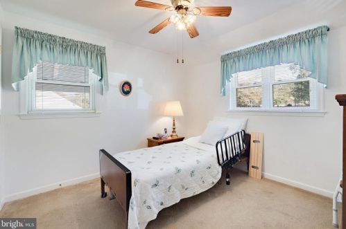 12722 Holdridge Rd, Silver Spring MD 20906-3830 exterior