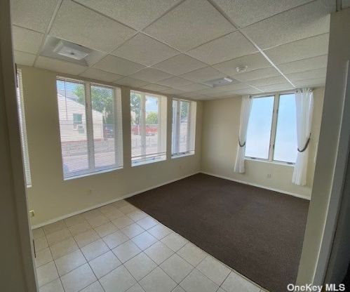 19 Sammis Ave, Babylon NY  11702-2233 exterior