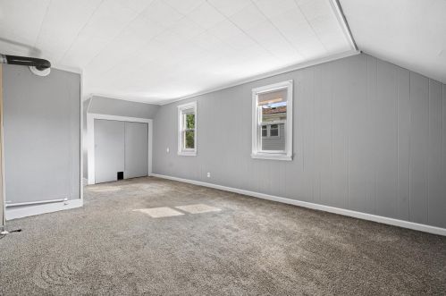 2154 69, Milwaukee WI 53219-2905 exterior