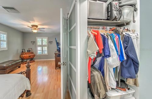 8919 Arrawana Ave, Tampa FL 33614-1810 exterior