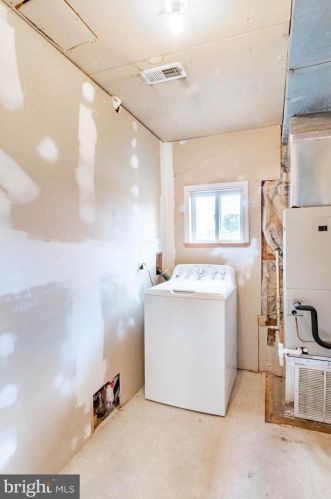 152 Louise Ter, Glen Burnie MD 21060-7339 exterior