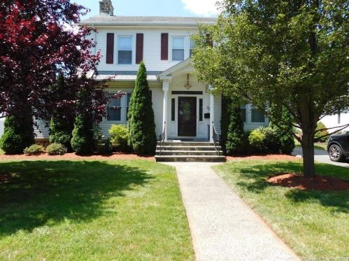 37 Harding St, New Britain CT 06052-1608 exterior