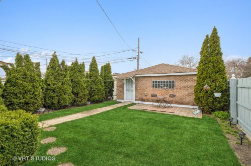 5000 Lawler Ave, Chicago IL 60638-2111 exterior