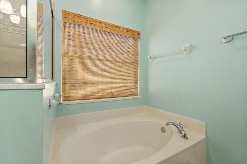 681 Little Kayak Pt, Fort Pierce FL  34983-3516 exterior