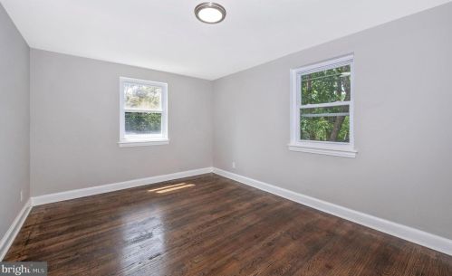 4 Hamilton Ave, Silver Spring MD  20901-3411 exterior