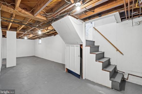 1135 Chaplin St, Washington DC  20019-4923 exterior