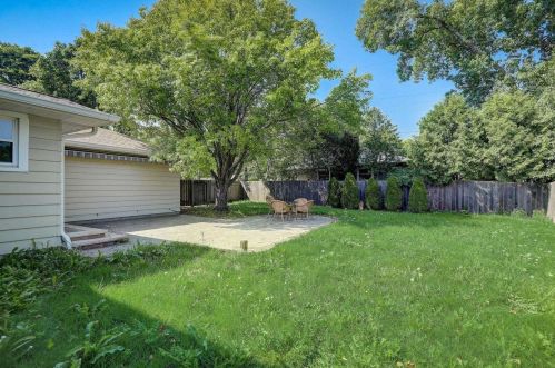 4510 Odana Rd, Madison WI  53711-1445 exterior