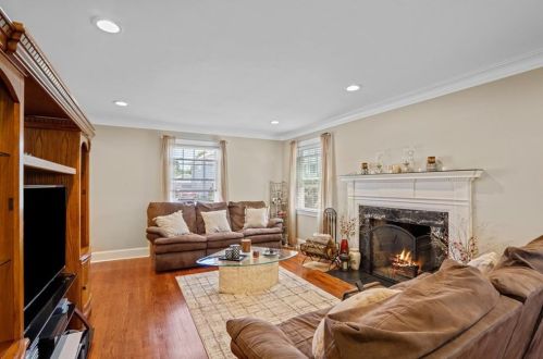 12 Nelson St, Providence RI  02908-3403 exterior