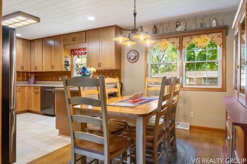 2172 Mary Ave, Meskegon MI 49444-4519 exterior