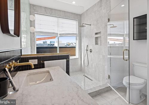 1613 2nd St, Philadelphia PA 19122 exterior