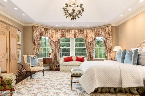 50 Dingletown Rd, Greenwich CT 06830-3539 exterior