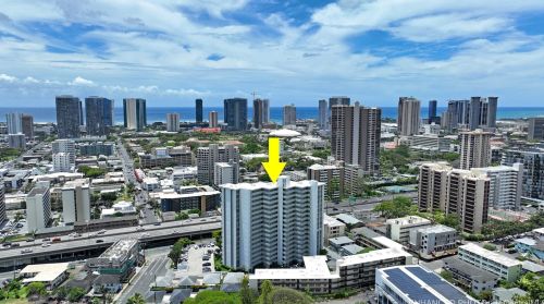 1400 Pensacola St, Honolulu HI 96822-3886 exterior