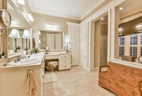 5002 Waterbeck St, Fulshear TX 77441-4175 exterior