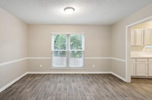 6410 Castle Downs Trce, Lithonia GA  30058-3134 exterior