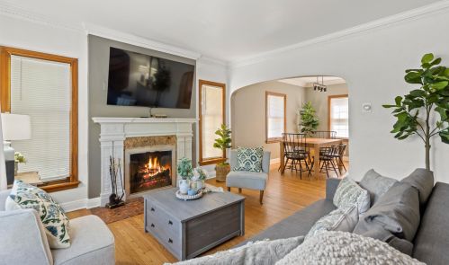 4707 Keefe Ave, Milwaukee, WI 53216-2916