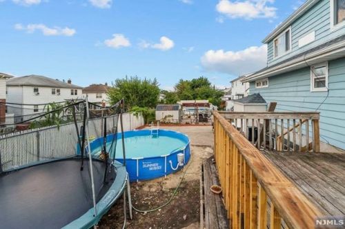 282 Rossiter Ave, Paterson NJ 07502-1317 exterior