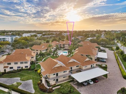 1100 9th St, Naples FL 34102-6722 exterior