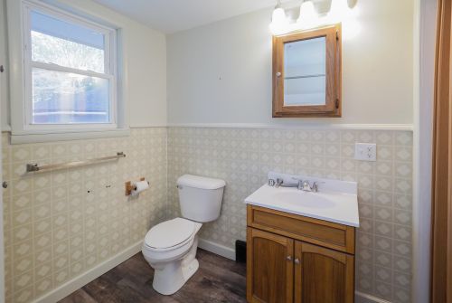 2728 Parchmount Ave, Kalamazoo MI  49004-1793 exterior