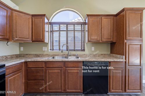 1581 Butler Dr, Chandler AZ 85226-4844 exterior