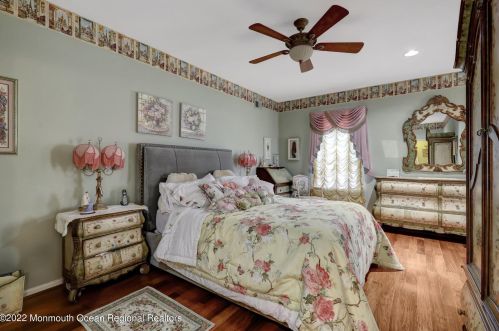 2 Arcadia Dr, Lakehurst NJ 08759-6160 exterior