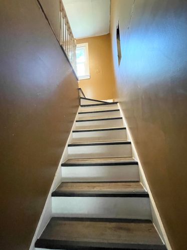 1451 Barclay St, Meskegon MI 49441-2207 exterior