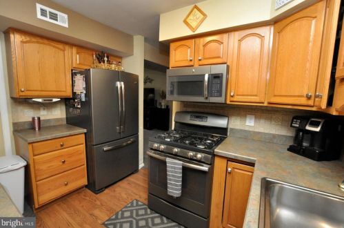 59 Argyle Ave, Blenheim NJ 08012-4564 exterior