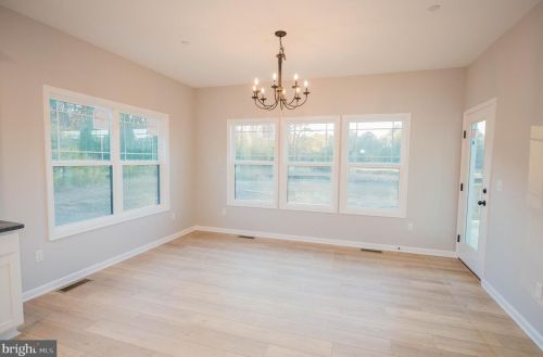 10676 Stewart Nck Rd, Princess Anne MD 21853-2816 exterior