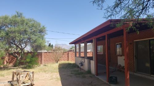 6424 Calle Mercurio, Tucson, AZ 85710-5642