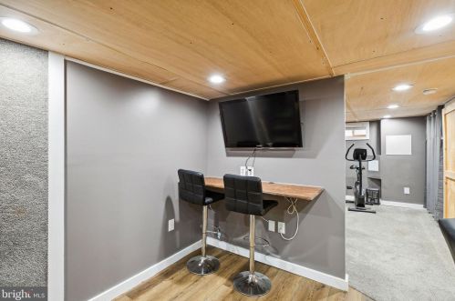 326 Jackson St, Philadelphia PA 19145-3617 exterior