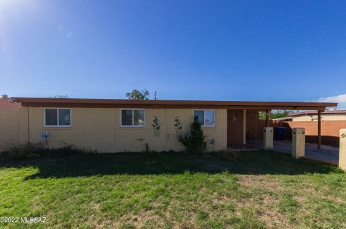 6950 39th Pl, Tucson, AZ 85730-1701