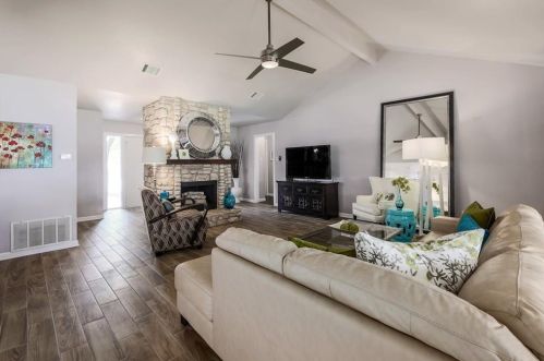 11608 Bittern Holw, Austin TX 78758-3501 exterior