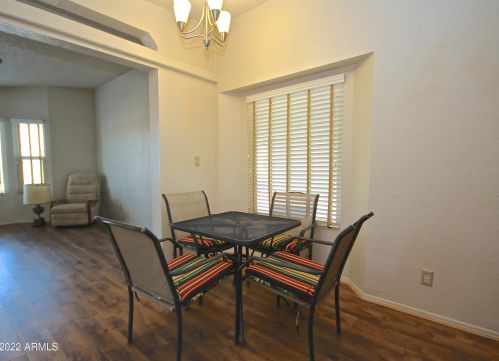 6210 Pinehurst Dr, Chandler AZ 85249-4039 exterior