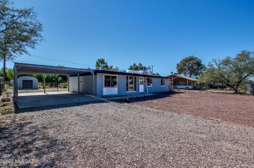 5718 Calle Aurora, Tucson AZ  85711-6730 exterior