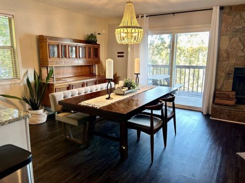 8470 Lk Dr, Lithonia GA 30039-6568 exterior