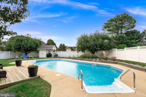 200 Old York Rd, Trenton NJ 08691-2321 exterior