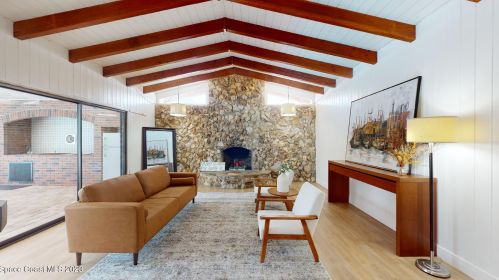 2130 Tropical Trl, Merritt Island FL 32952-4047 exterior