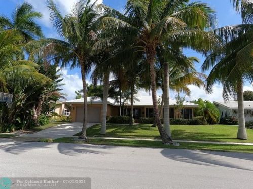 1040 13th Dr, Boca Raton, FL 33486-5416