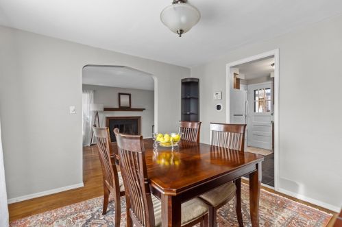 326 Altoona Pl, Pittsburgh PA  15243-2063 exterior