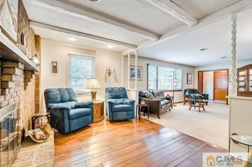 120 11th Ave, New Brunswick NJ 08904-3231 exterior