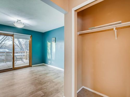 2953 Howard St, Saint Paul MN 55109-1429 exterior