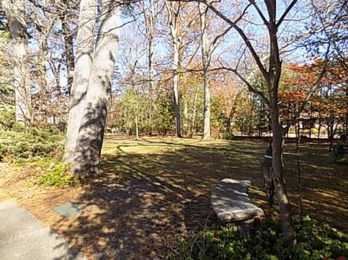 488 Ruddiman Dr, Meskegon MI 49445-3041 exterior