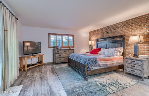 4375 Anklam Rd, Tucson AZ 85745-2149 exterior