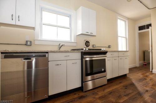 276 Main St, Hackettstown NJ  07840-2097 exterior