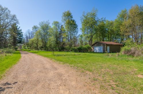 6450 2 St, Kalamazoo MI 49007-4909 exterior