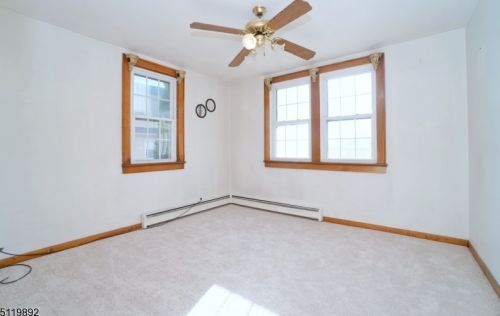 80 Howard St, Perth Amboy NJ 08861-1525 exterior