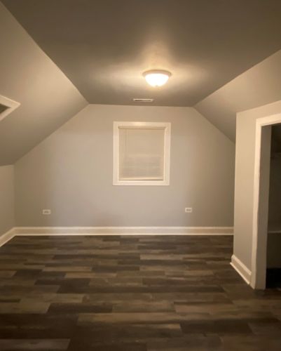 1728 Monticello Ave, Chicago IL 60618-6614 exterior