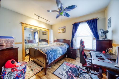 3649 Keeler Ave, Chicago IL 60641-3041 exterior