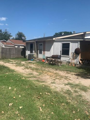 2353 Echo Lk Dr, Dallas TX 75253-3719 exterior