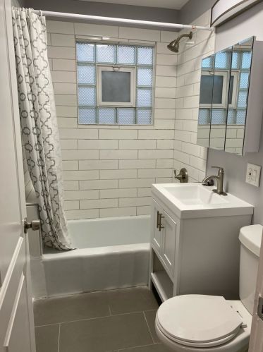 11132 Kedzie Ave, Chicago IL 60655-2330 exterior