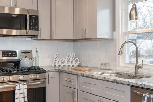 109 Bretton Rd, Springfield MA 01119-2805 exterior